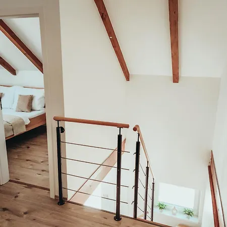 Palavsky Dum * Milovice (South Moravian)